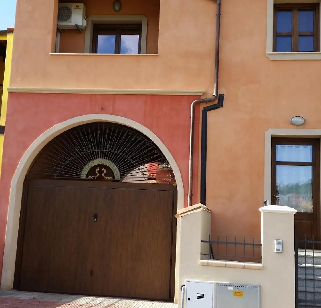 Casa Vacanze Borgo Su Crastu Bari Sardo Italië